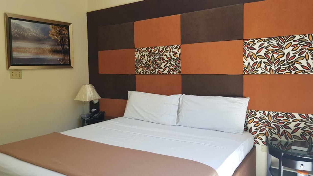 Christar Villas Hotel Kingston Eksteriør bilde