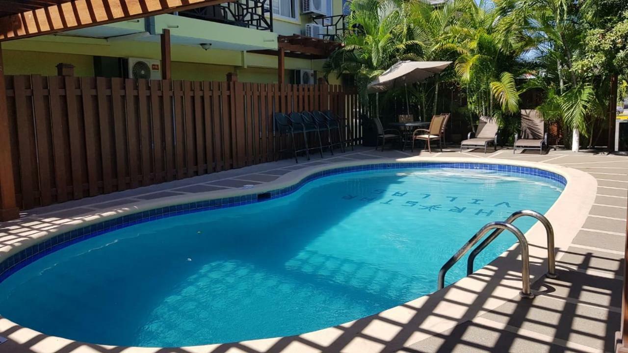 Christar Villas Hotel Kingston Eksteriør bilde